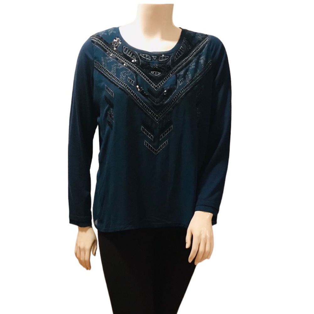 NWT.  Teal blue top size 2x.   CL/WH 22